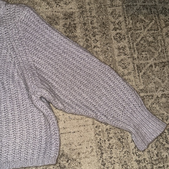 Club Monaco Italian Yarn Chunky Knit Sweater - Picture 4 of 4